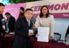 Alcaldesa Rosi Wong acompaña a estudiantes de Tecámac en sus ceremonias de graduación y entrega infraestructura educativa
