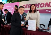 Alcaldesa Rosi Wong acompaña a estudiantes de Tecámac en sus ceremonias de graduación y entrega infraestructura educativa