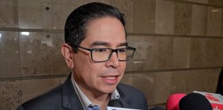 Panistas acompañan decisión de la UNAM de repetir examen en modo presencial