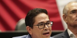PAN demanda a SEP una investigación por “huachicol de libros” en el país