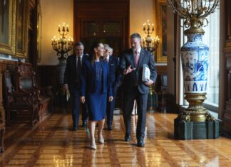 Sheinbaum acelera revisión del T-MEC; reporta avances tras reunión con enviado comercial de EU