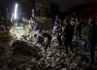 Sube a 5 mil 398 la cifra de muertos por el doble terremoto en Venezuela