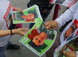 Buscan a tres adolescentes desaparecidos tras graduarse de secundaria en Guadalajara