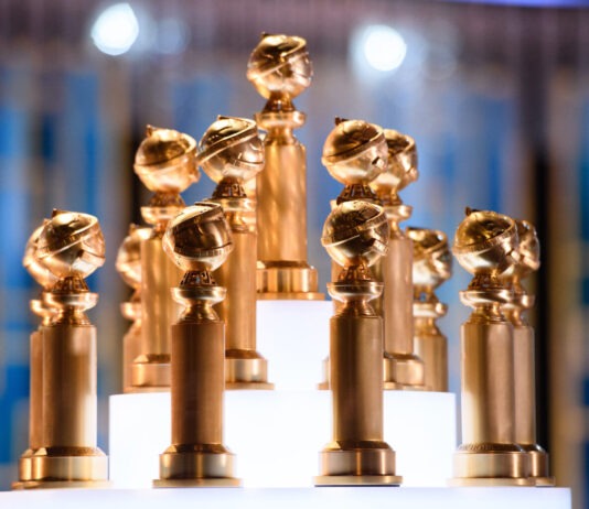 Acusan a los Globos de Oro de vender los premios