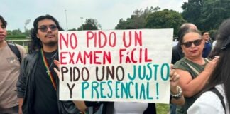 Aspirantes a UNAM marchan hacia Rectoría; exigen que se repita examen de admisión