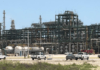 Pemex reporta fuga y fuego incipiente en la Refinería Olmeca, Tabasco