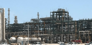 Pemex reporta fuga y fuego incipiente en la Refinería Olmeca, Tabasco