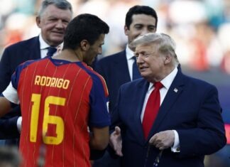 Trump descarta “tensiones” con España tras triunfo de ‘La Roja’ en el Mundial