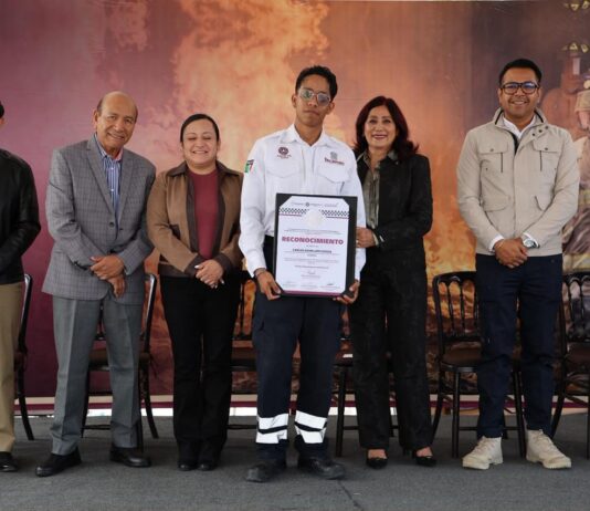Celebra Tecámac el día del bombero; anuncia presidenta municipal Rosi Wong incremento salarial del 14% y bono de 3 mil pesos
