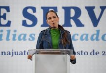 Refrenda Libia Dennise su compromiso con las causas de las familias buscadoras