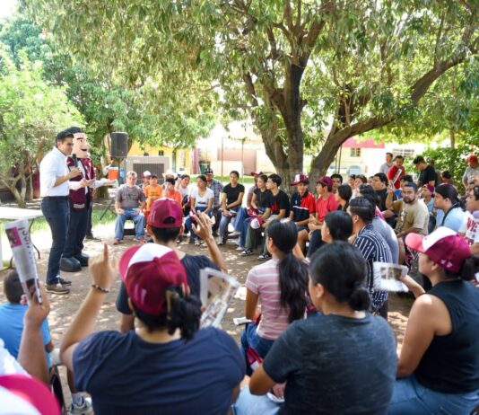 Pável Jarero Recorre Nayarit y Construye con Jóvenes el Mural de los Sueños de la Transformación