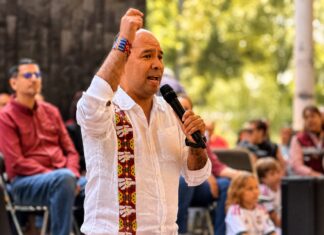 Se reúnen mil coyoacanenses en Santa Úrsula en defensa de la soberanía de México; Llama Alejandro Robles a difundir logros y alcances de la 4T
