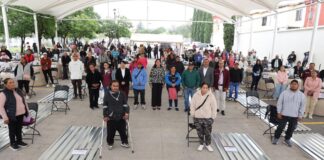 Gobierno municipal de Tecámac fortalece el bienestar de las familias con la entrega de 80 tinacos y 120 láminas