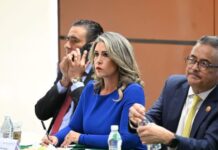 Ni vestido de independiente, Enrique Inzunza podrá librarse de la justicia de EU; la “narcobancada” de Morena desecha a su senador