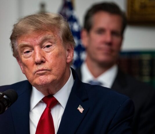 “¡Canadá quiere los beneficios de ser un estado, sin serlo!”: Trump