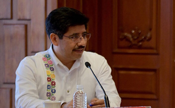 ministro-hugo-aguilar-ve-decadencia-en-el-servicio-publico-mexicano-1024x631