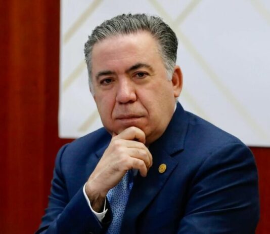 Enrique Inzunza reaparece y niega vínculos con el narcotráfico