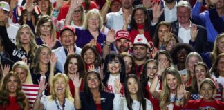 «Prometo, al mejor presidente en la historia de Estados Unidos»