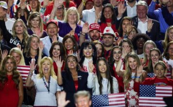 «Prometo, al mejor presidente en la historia de Estados Unidos»
