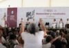Con gritos de «¡Fuera, fuera!», revientan informe de Sheinbaum en Colima; los tacha de infiltrados del PRIAN