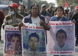 Ayotzinapa: Sheinbaum revela nuevas pistas, 30 detenidos y pesquisas sobre funeraria
