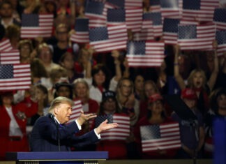 Trump ofrece 5 mil dólares a cada ciudadano si su partido gana elecciones de término medio