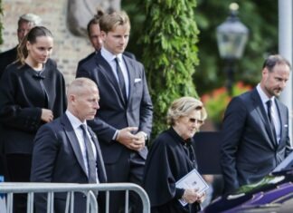 Los noruegos y la familia real se preparan para el último adiós al rey Harald V