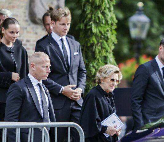 Los noruegos y la familia real se preparan para el último adiós al rey Harald V