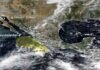 Depresión tropical Diecisiete-E podría convertirse en huracán categoría 3