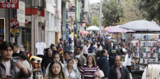 Gobierno de Colombia apela al FMI tras denunciar su crisis fiscal “más crítica”