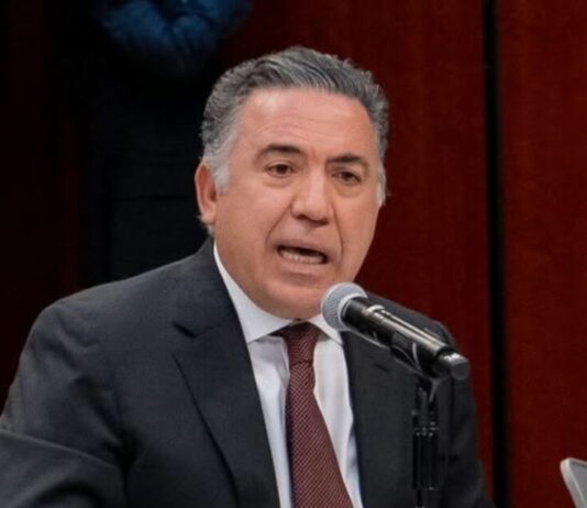 Senado oficializa la salida de Enrique Inzunza de la bancada de Morena