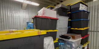 Encuentran en bodega de Farías Laguna armas y documentos