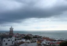 Marina cierra puertos ante avance del huracán Polo
