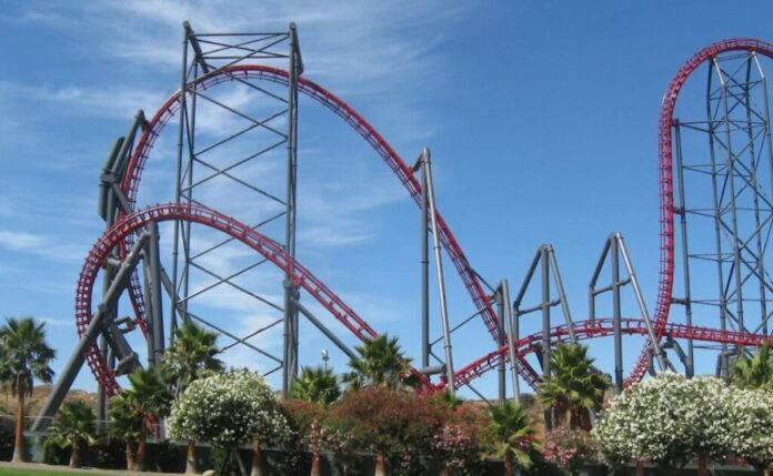 montana-rusa-x2-de-six-flags-senalada-de-causar-lesiones-cerebrales-1024x631