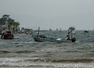 Huracán Polo golpea Baja California Sur y avanza hacia Sonora; prevén impacto en Guaymas