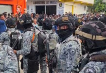 Retienen a 19 militares, guardias nacionales y policías en Guerrero