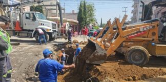 De la Ciudad / ¡Lluvias abren tremendos socavones en Iztacalco!