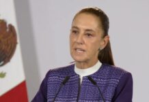 “No vamos a prohibir los memes”: Sheinbaum rechaza censura y defiende reforma contra fraudes