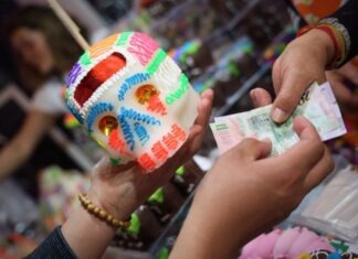Edomex prevé 3 mil 300 mdp en derrama económica por Día de Muertos