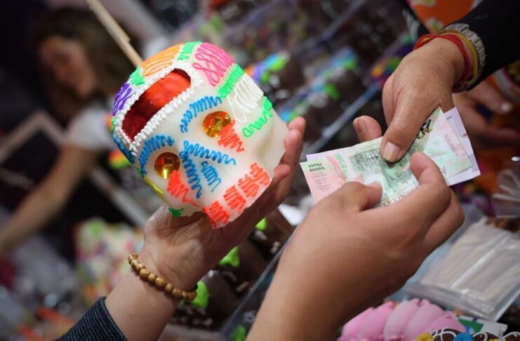 Edomex prevé 3 mil 300 mdp en derrama económica por Día de Muertos